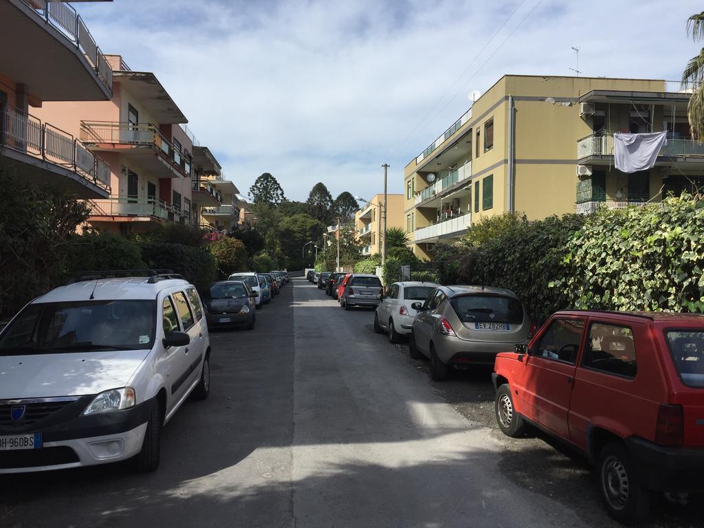 B&B Il Bagolaro Dell'Etna Sant'Agata Li Battiati Exteriér fotografie